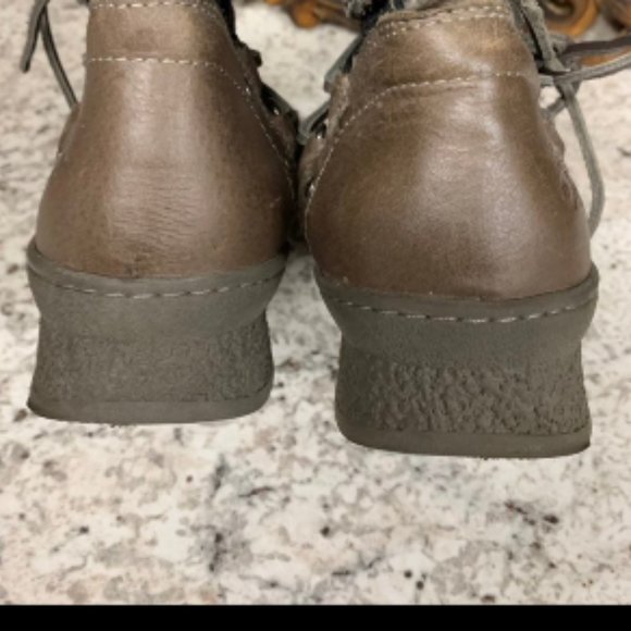 OTBT Slope low calf winter boot womens 9 in black - Picture 6 of 11